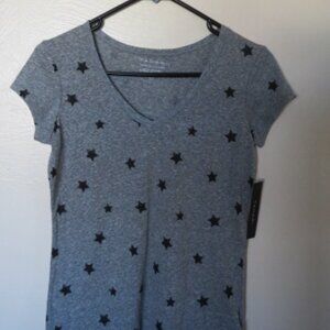 Tahari Essentials Star Print V-Neck